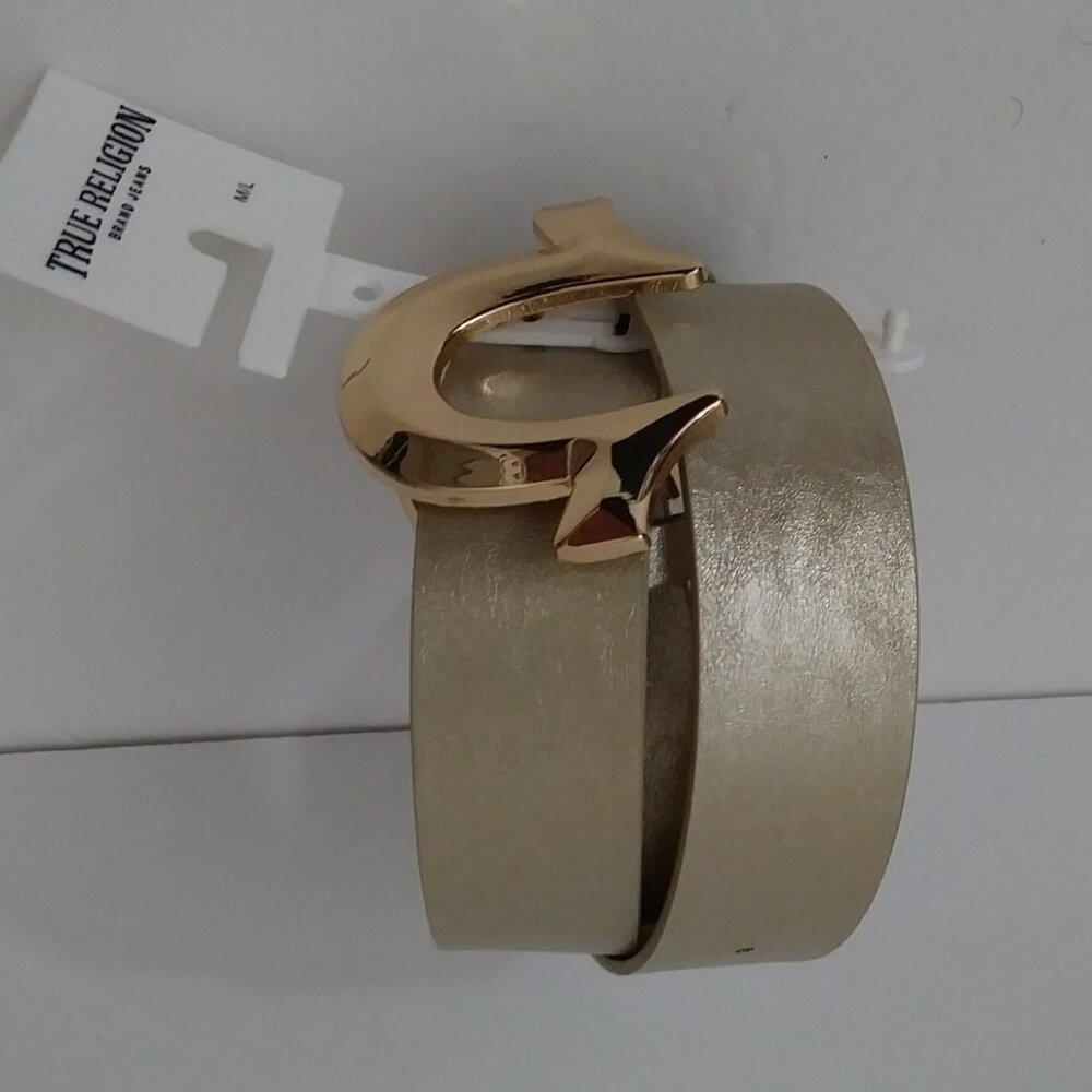 True Religion Gold with Horseshoe Buckle Belt - Picture 5 of 9